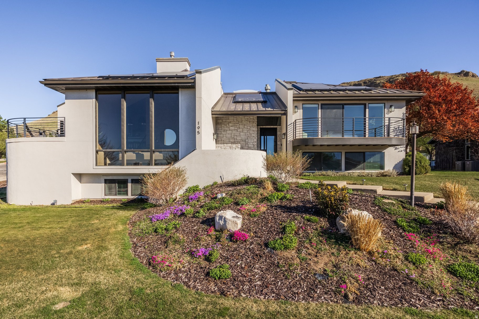 ENSIGN DOWNS - Residential