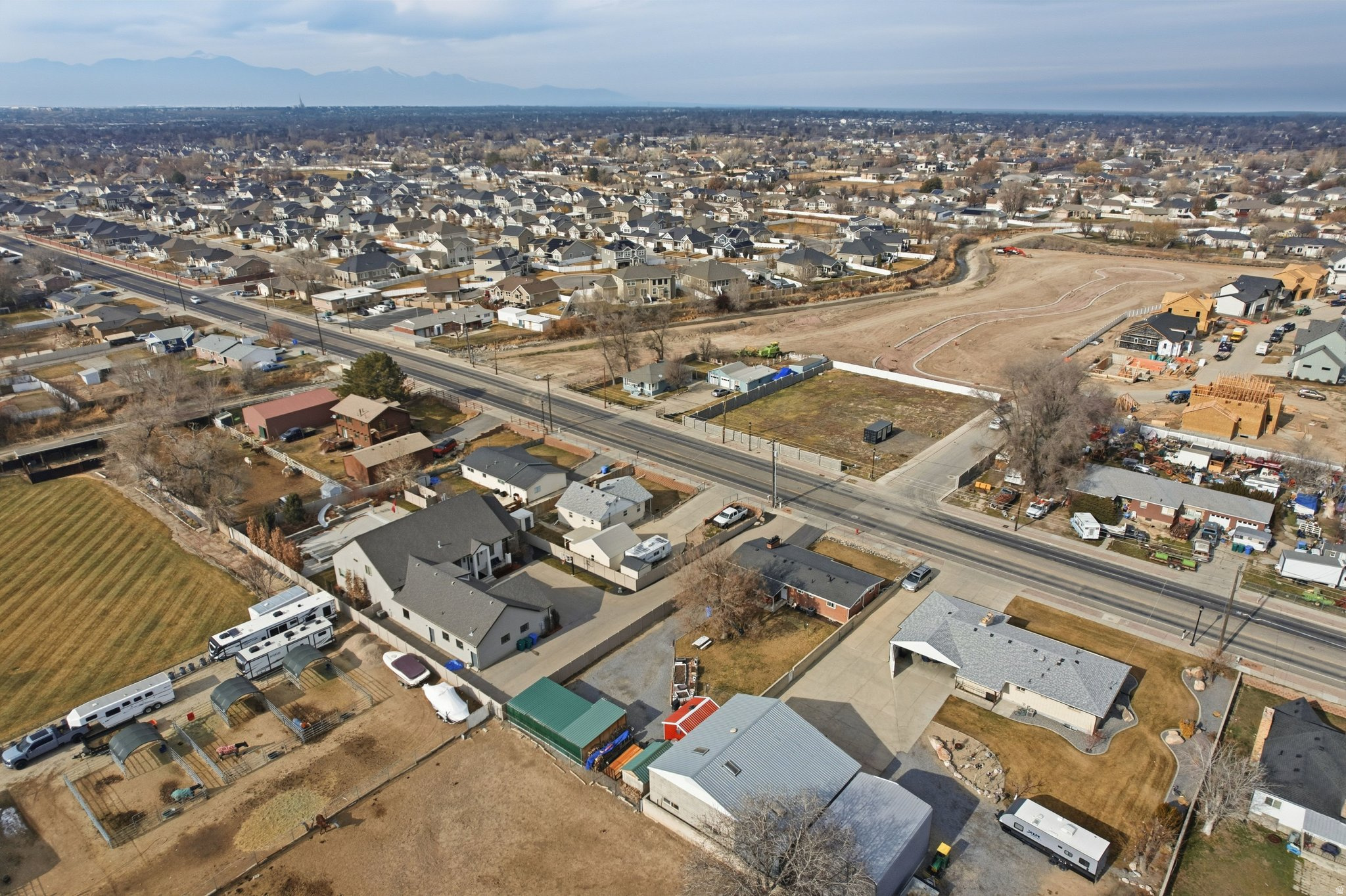 SEC 028 TWN 03S RNG 01W - Residential