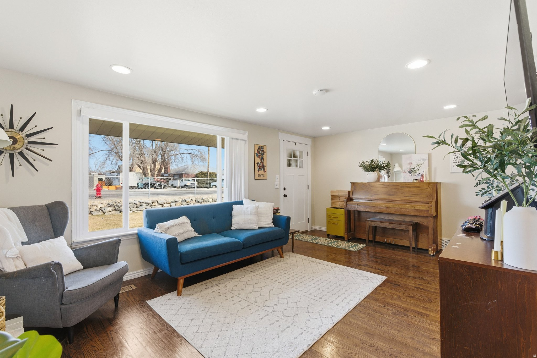 SEC 028 TWN 03S RNG 01W - Residential