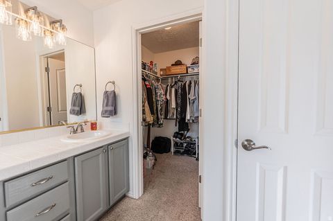 Tiny photo for 14301 S ELSBROOK CIR, Draper, UT 84020 (MLS # 2146881)