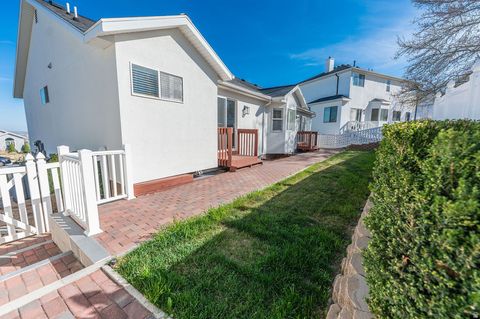 Tiny photo for 14301 S ELSBROOK CIR, Draper, UT 84020 (MLS # 2146881)