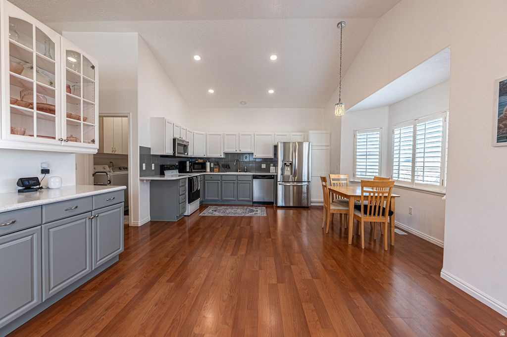 SOUTH MOUNTAIN - Residential