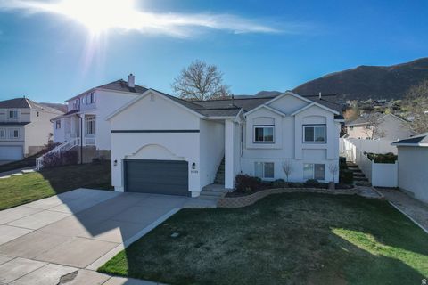 Tiny photo for 14301 S ELSBROOK CIR, Draper, UT 84020 (MLS # 2146881)
