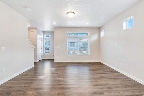 Tiny photo for 37 S TULE VALLEY CT, Saratoga Springs, UT 84045 (MLS # 2102541)