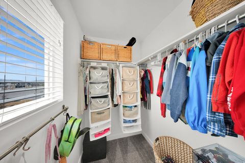 Tiny photo for 809 N COLD POND AVE, Lehi, UT 84043 (MLS # 2144299)