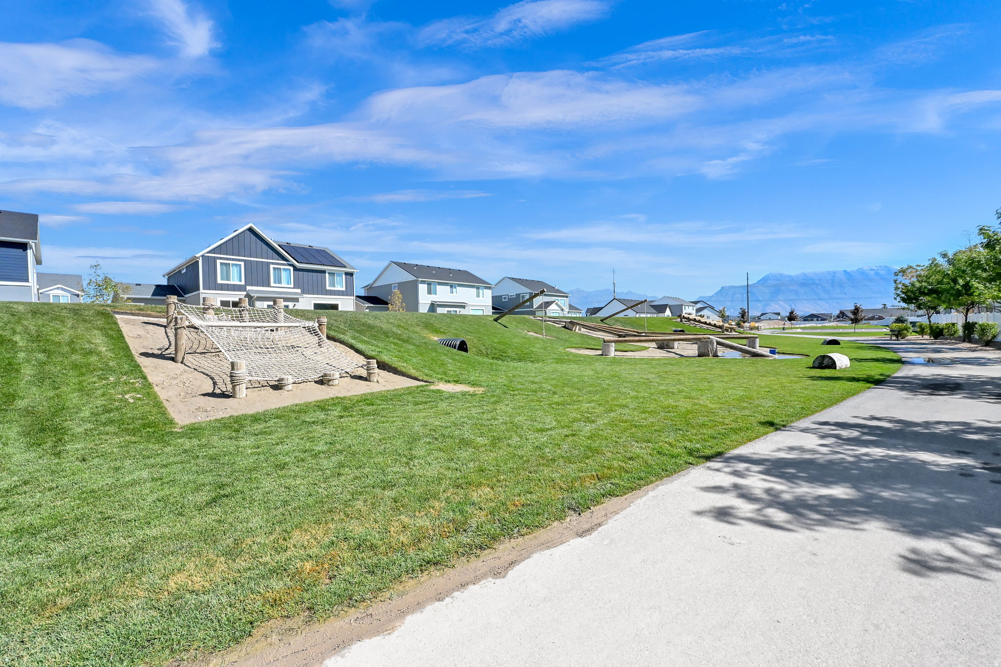 SPRING RANCH - Residential