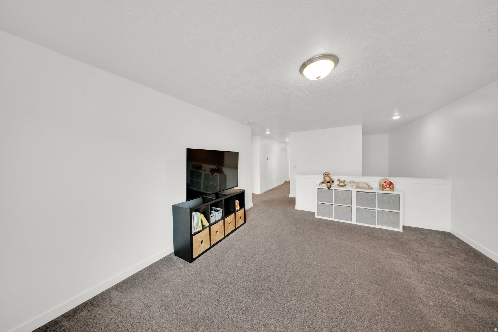 SPRING RANCH - Residential