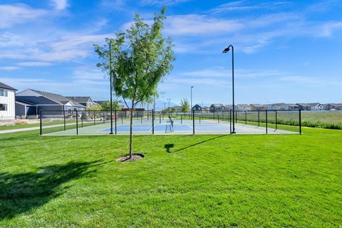 Tiny photo for 809 N COLD POND AVE, Lehi, UT 84043 (MLS # 2144299)