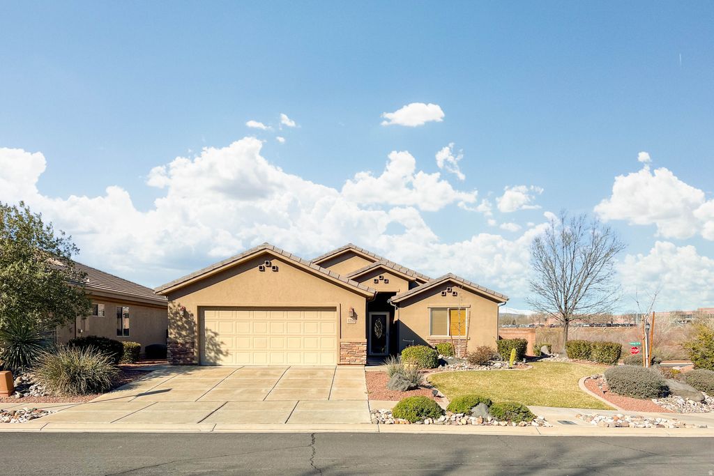 Photo of 1259 N 2190 W, Saint George, UT 84770 (MLS # 2139098)