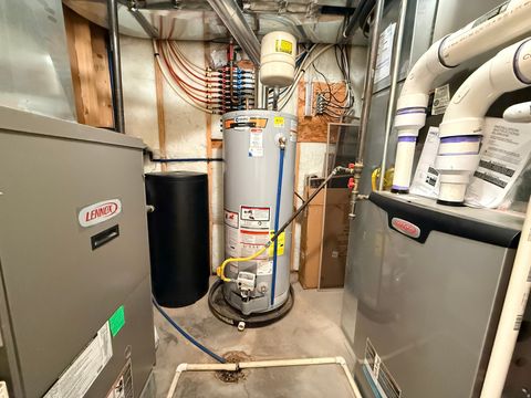 Tiny photo for 1492 N 1615 W, Clinton, UT 84015 (MLS # 2140612)