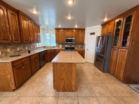 Tiny photo for 1492 N 1615 W, Clinton, UT 84015 (MLS # 2140612)