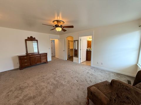 Tiny photo for 1492 N 1615 W, Clinton, UT 84015 (MLS # 2140612)