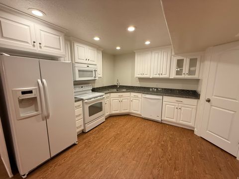 Tiny photo for 1492 N 1615 W, Clinton, UT 84015 (MLS # 2140612)