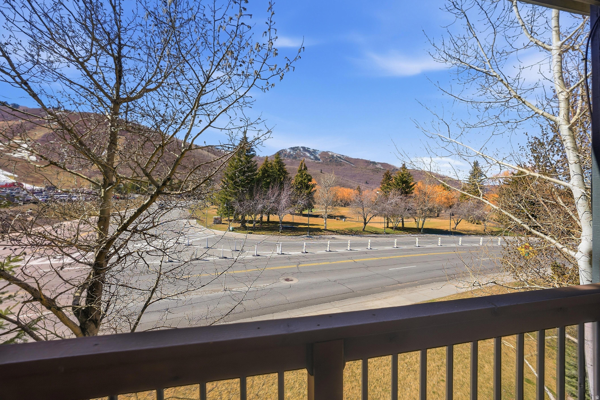 SNOWCREST CONDOMINIUMS - Residential