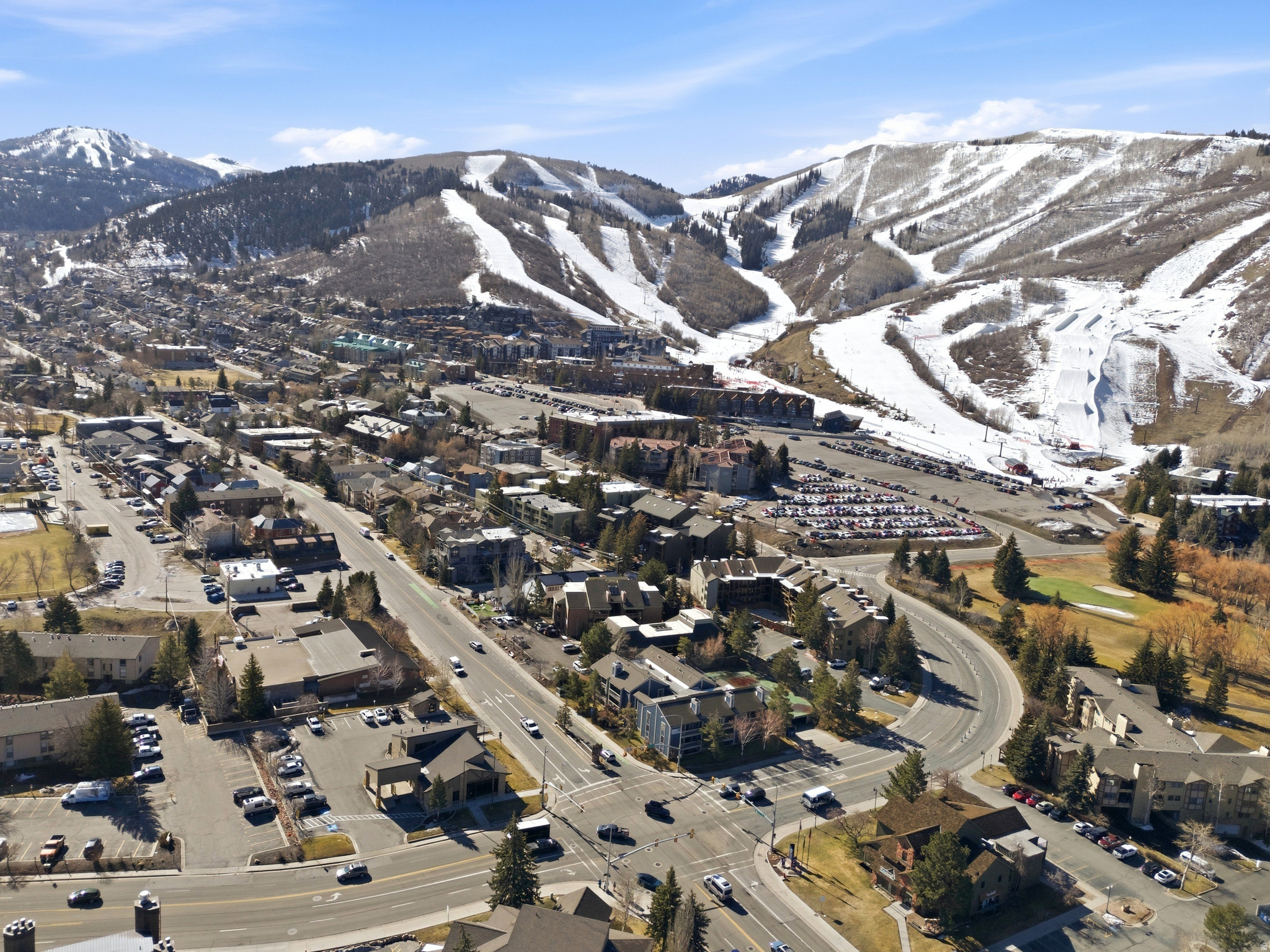 SNOWCREST CONDOMINIUMS - Residential