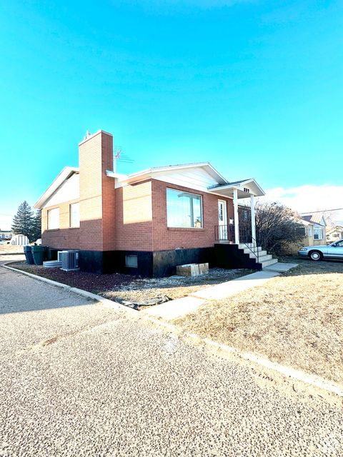237 N 500 W, Vernal, UT 84078 - MLS#: 2058929