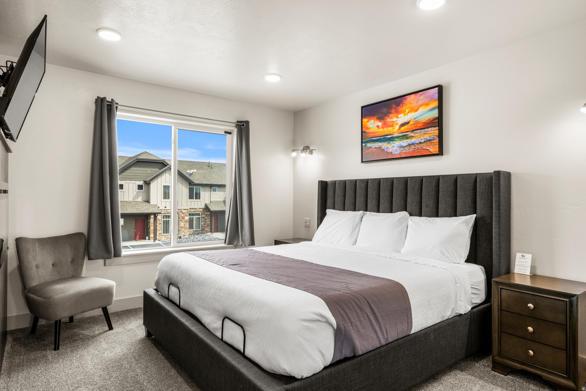 WATERDANCE - Residential