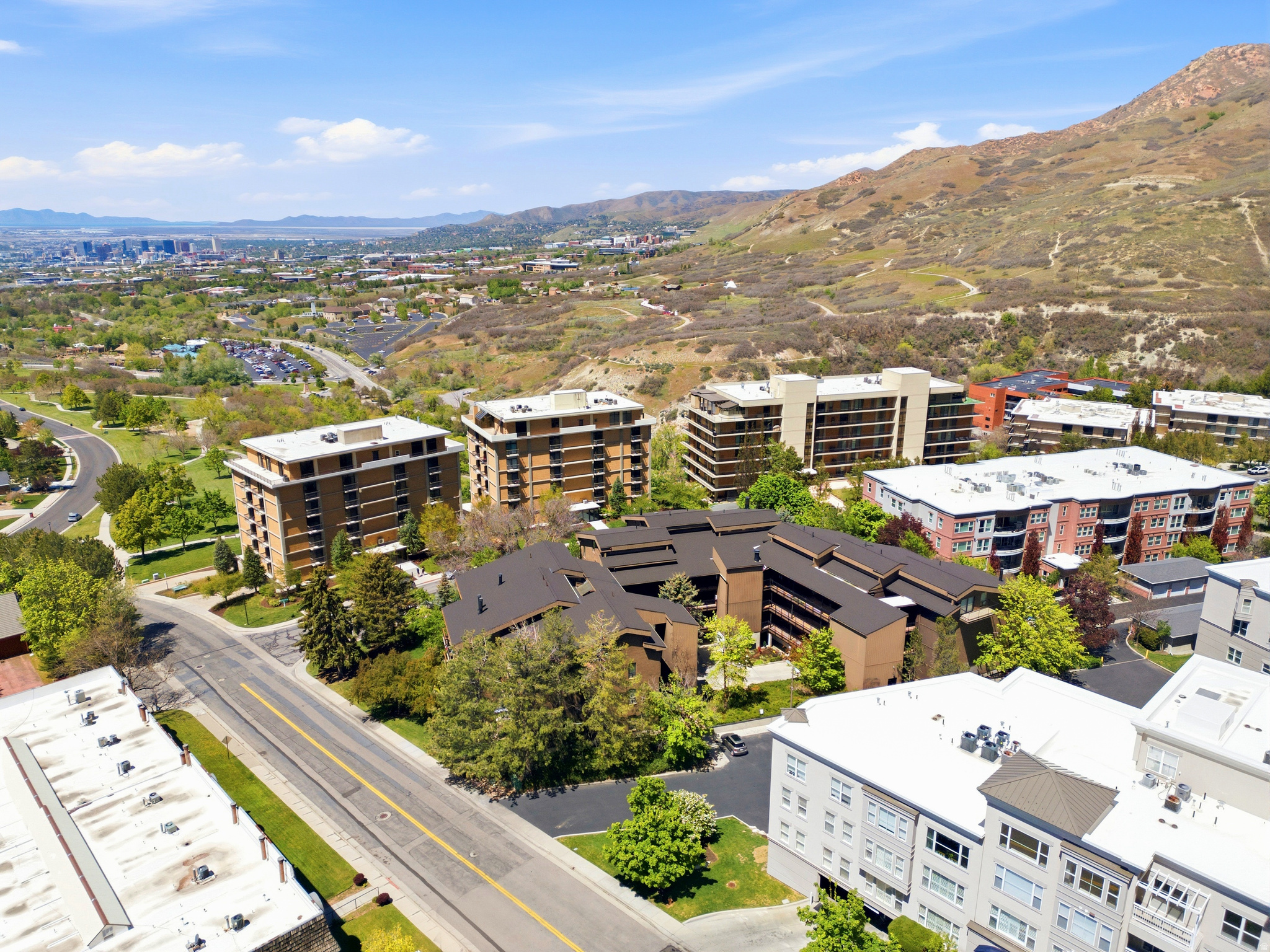 OAKWOOD GARDENS - Residential