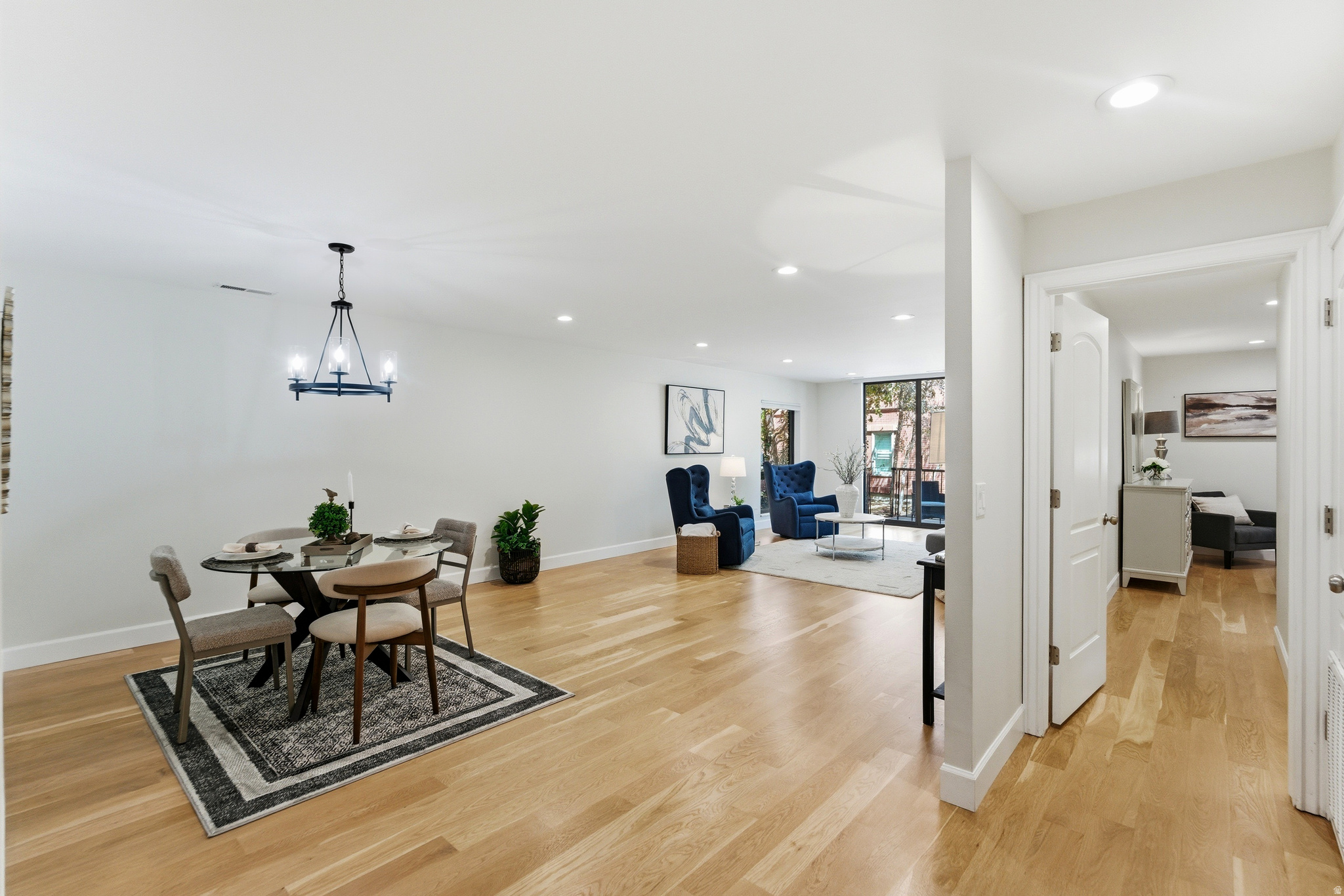 OAKWOOD GARDENS - Residential