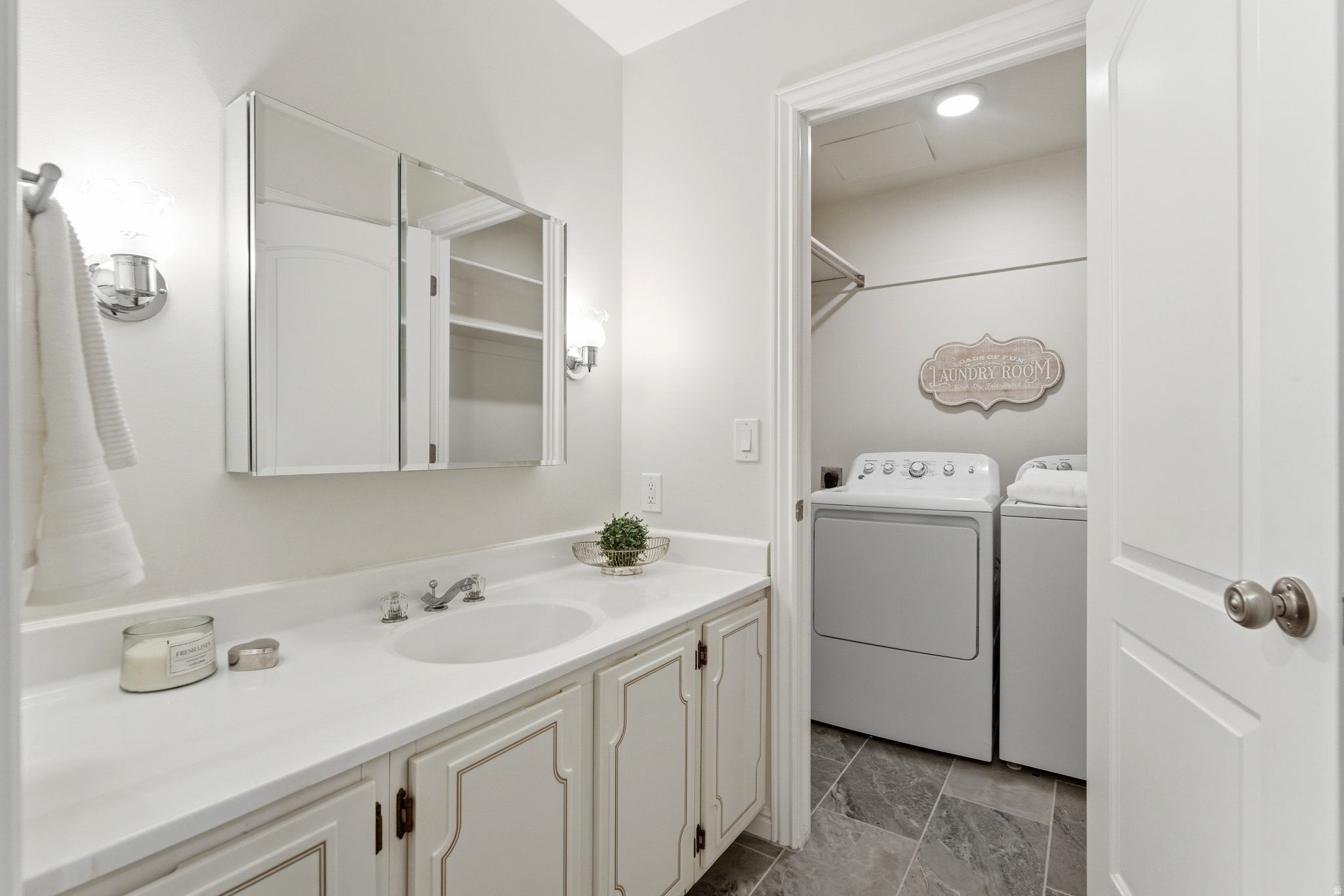 OAKWOOD GARDENS - Residential