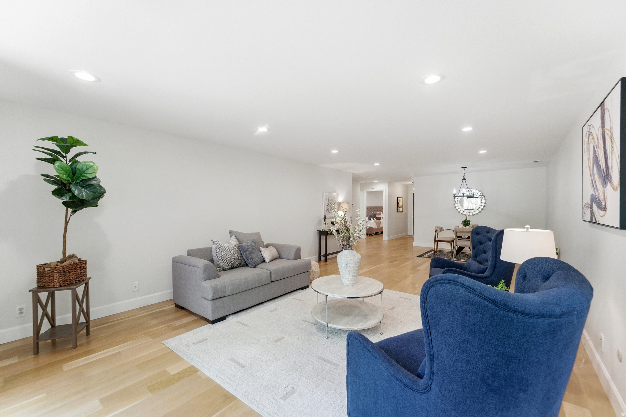 OAKWOOD GARDENS - Residential