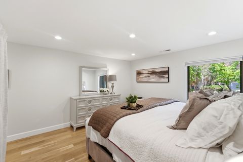 Tiny photo for 939 S DONNER WAY E #111, Salt Lake City, UT 84108 (MLS # 2155448)
