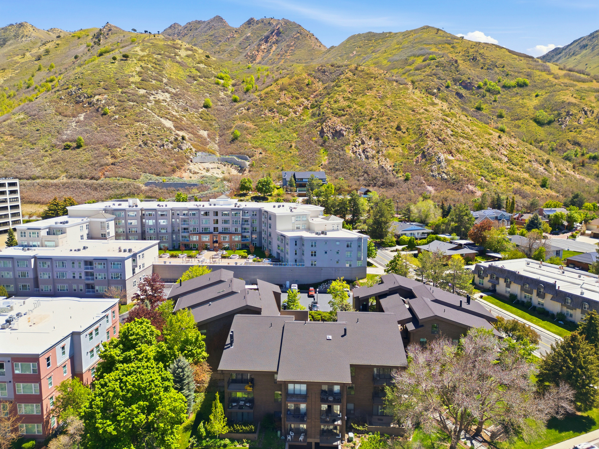 OAKWOOD GARDENS - Residential