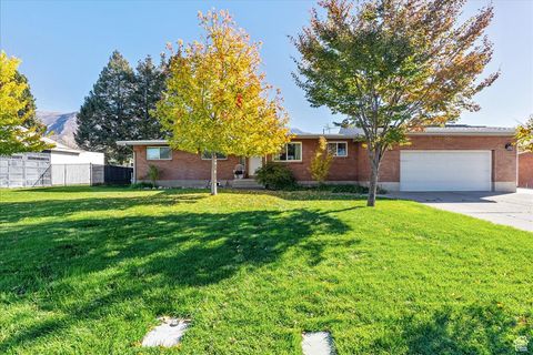 Photo of 170 N 825 E, American Fork, UT 84003 (MLS # 2119629)