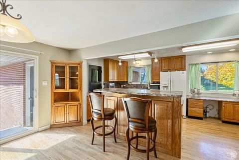 Tiny photo for 170 N 825 E, American Fork, UT 84003 (MLS # 2119629)