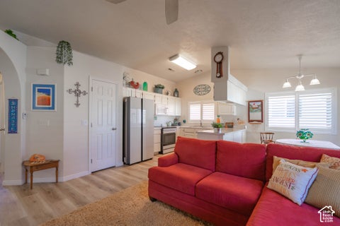 Tiny photo for 577 S SIESTA DR, Ivins, UT 84738 (MLS # 2190303)