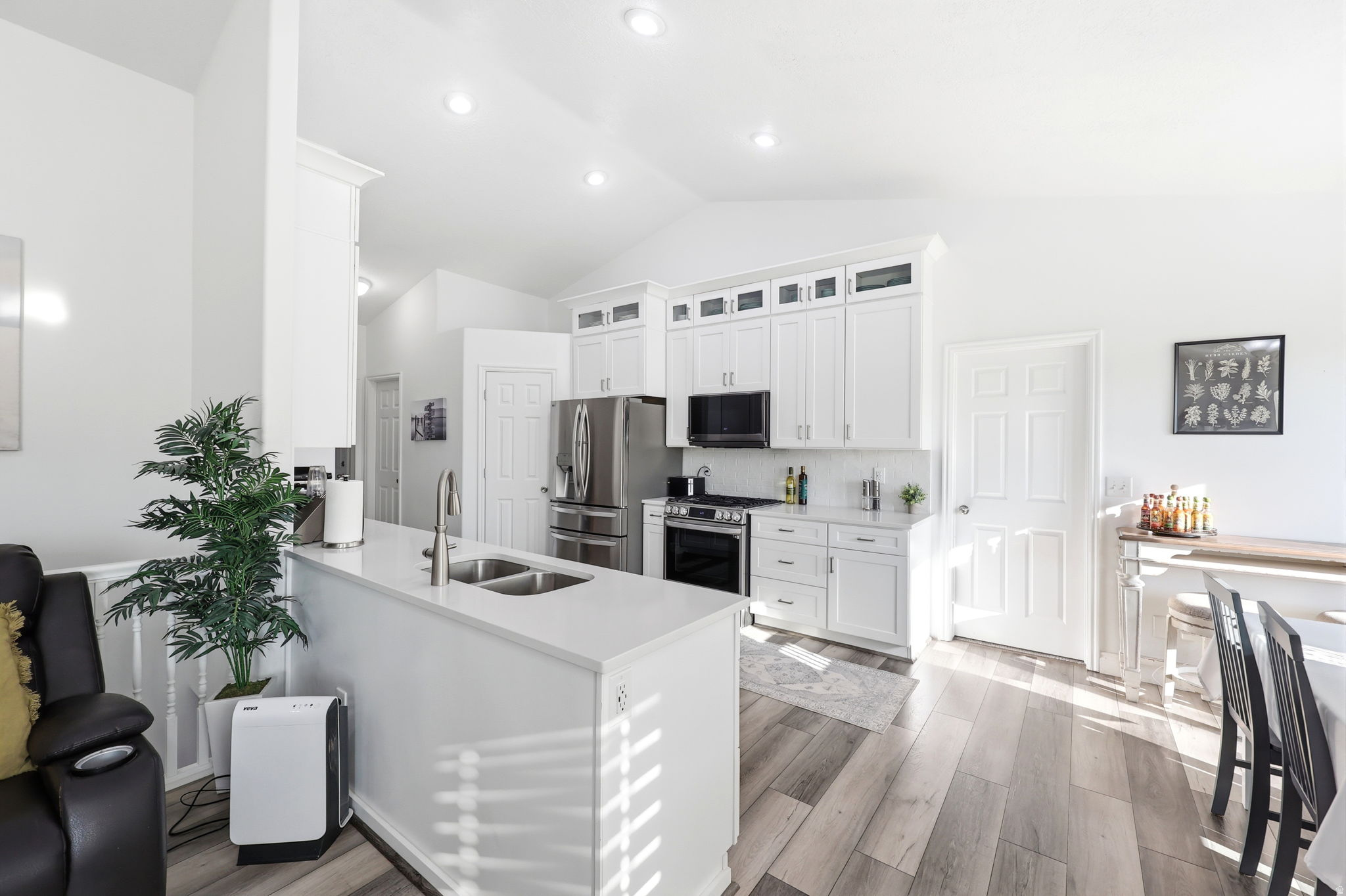 HUNTERS VALLEY - Residential