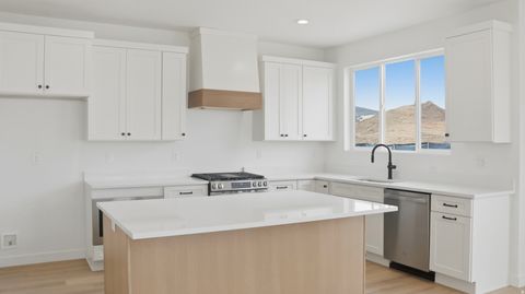 Tiny photo for 6943 W SYDNEY PEAK LN S #417, West Jordan, UT 84081 (MLS # 2158595)