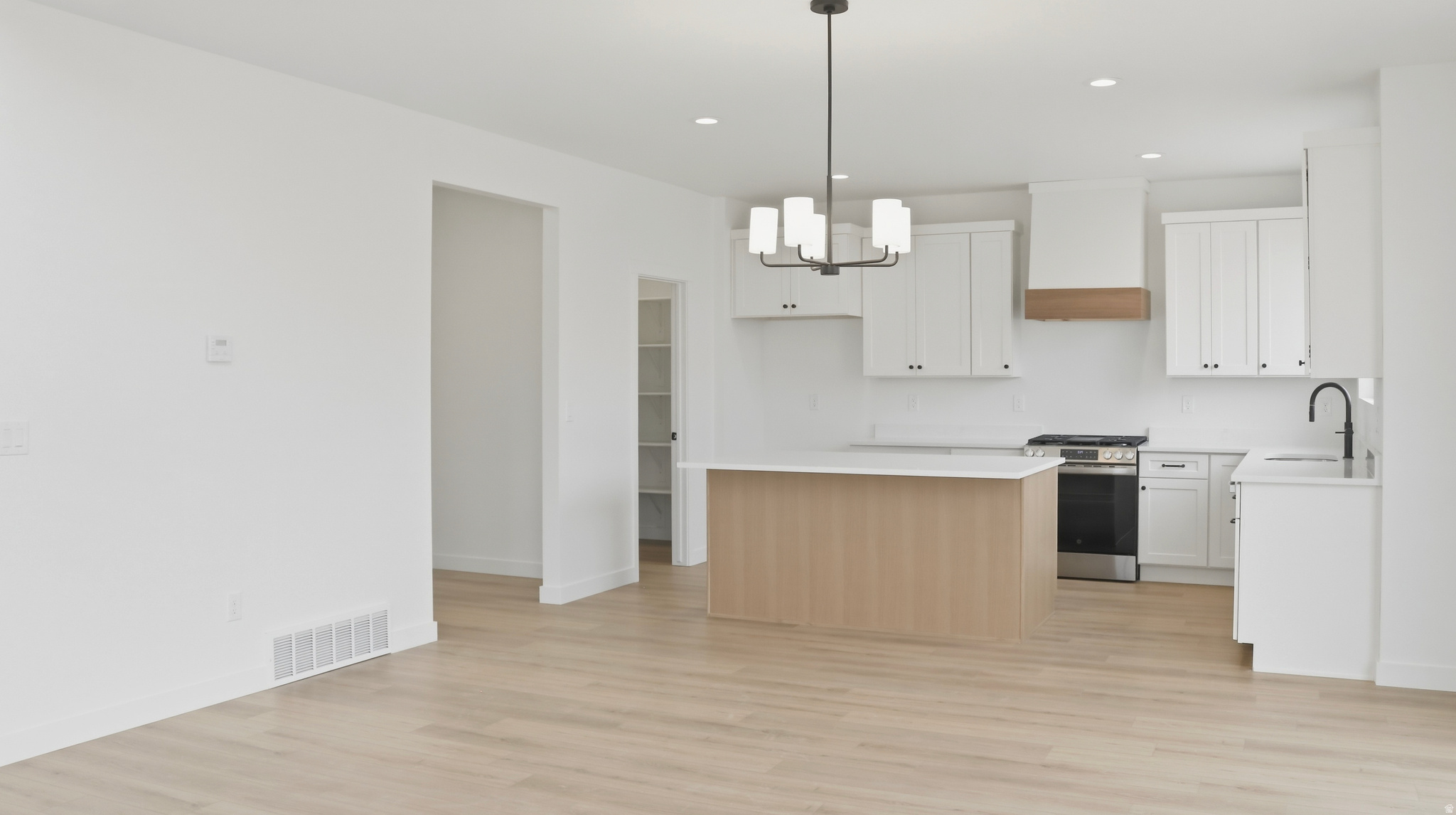 OQUIRRH WEST - Residential