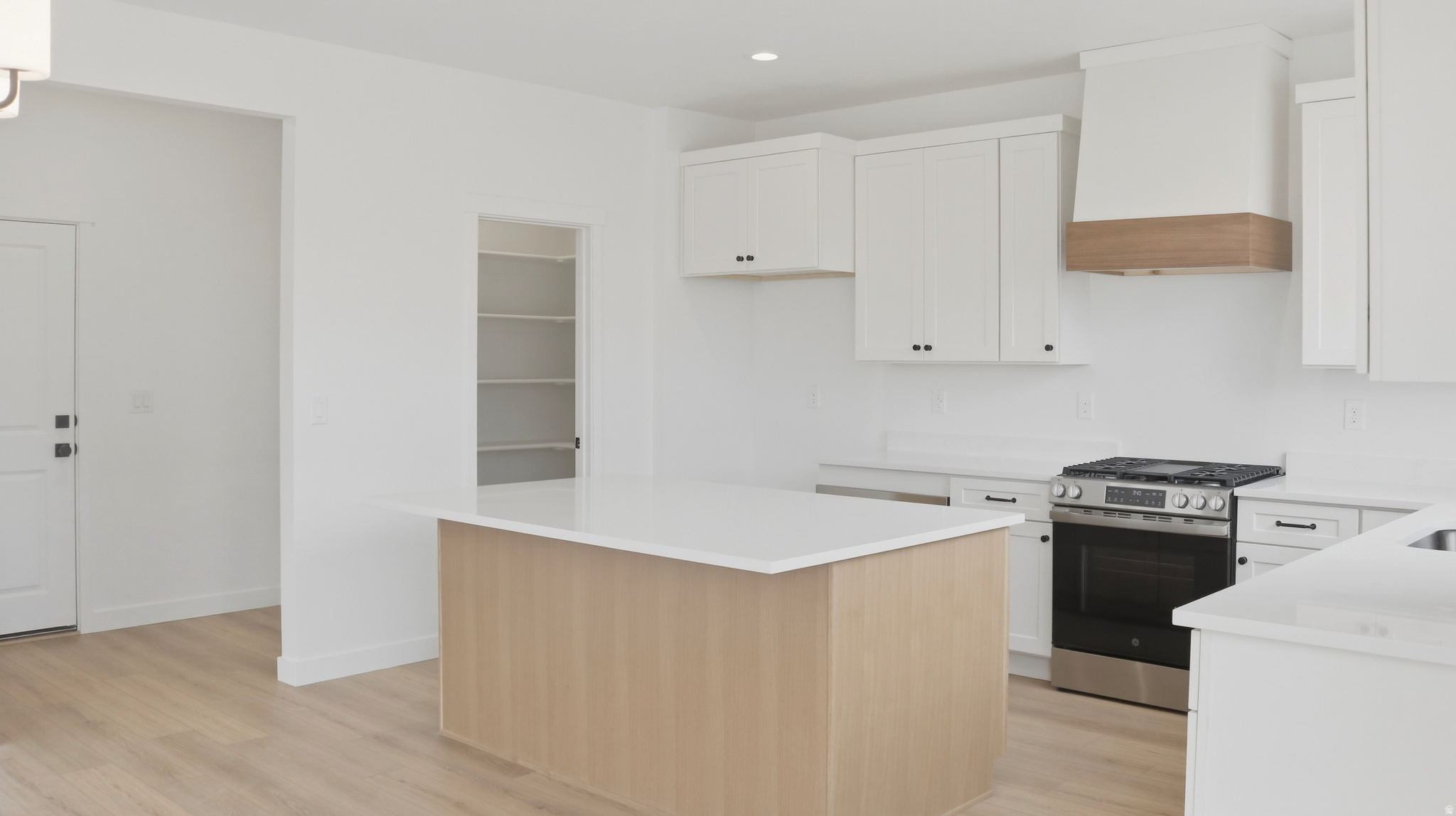 OQUIRRH WEST - Residential