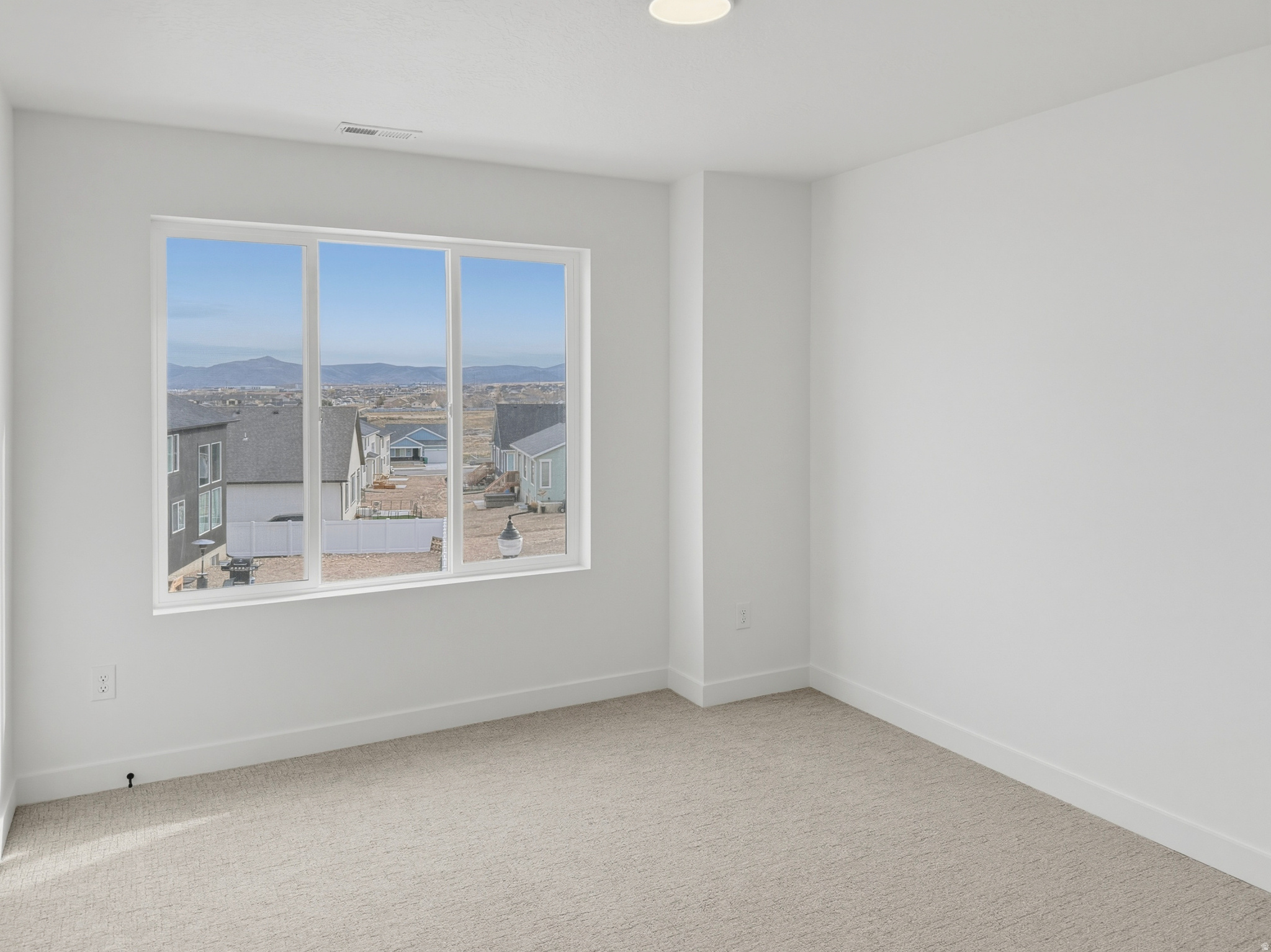 OQUIRRH WEST - Residential