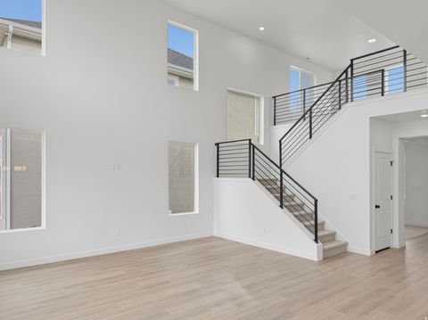 Tiny photo for 6943 W SYDNEY PEAK LN S #417, West Jordan, UT 84081 (MLS # 2158595)