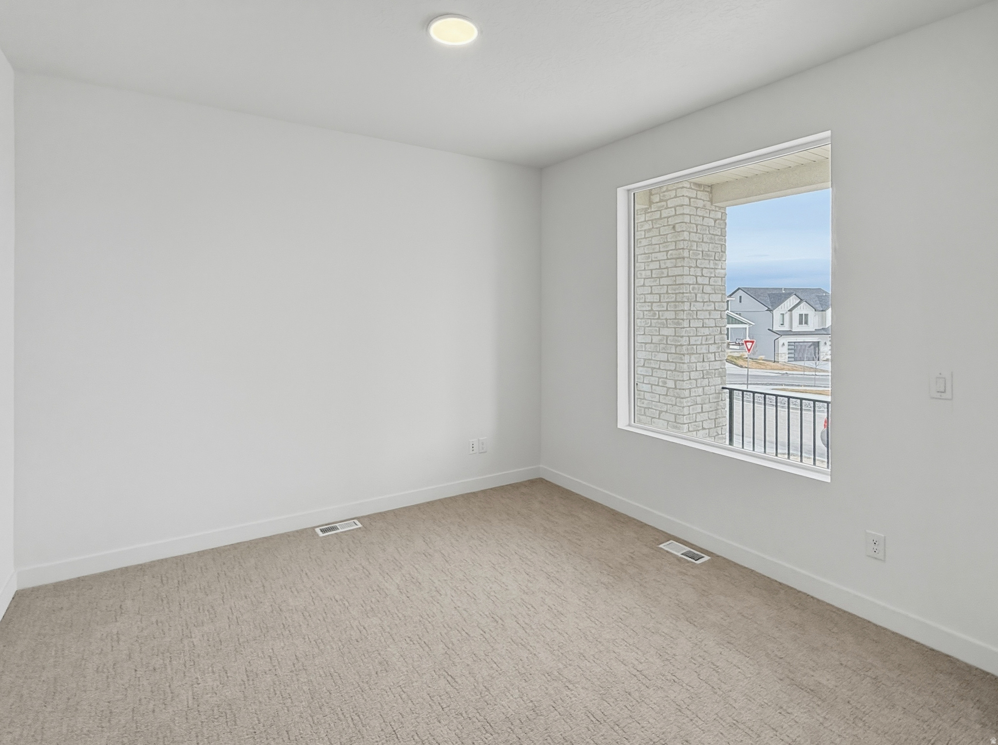 OQUIRRH WEST - Residential