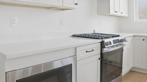 Tiny photo for 6943 W SYDNEY PEAK LN S #417, West Jordan, UT 84081 (MLS # 2158595)
