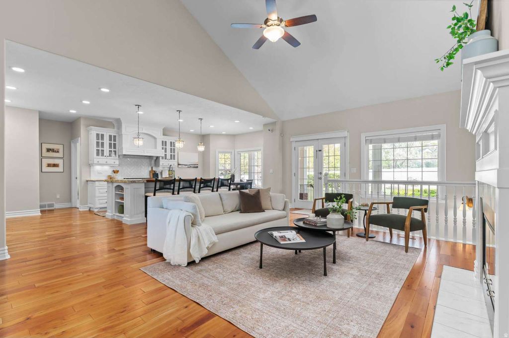 Photo of 13177 S SHADOWLANDS LN, Draper, UT 84020 (MLS # 2149911)