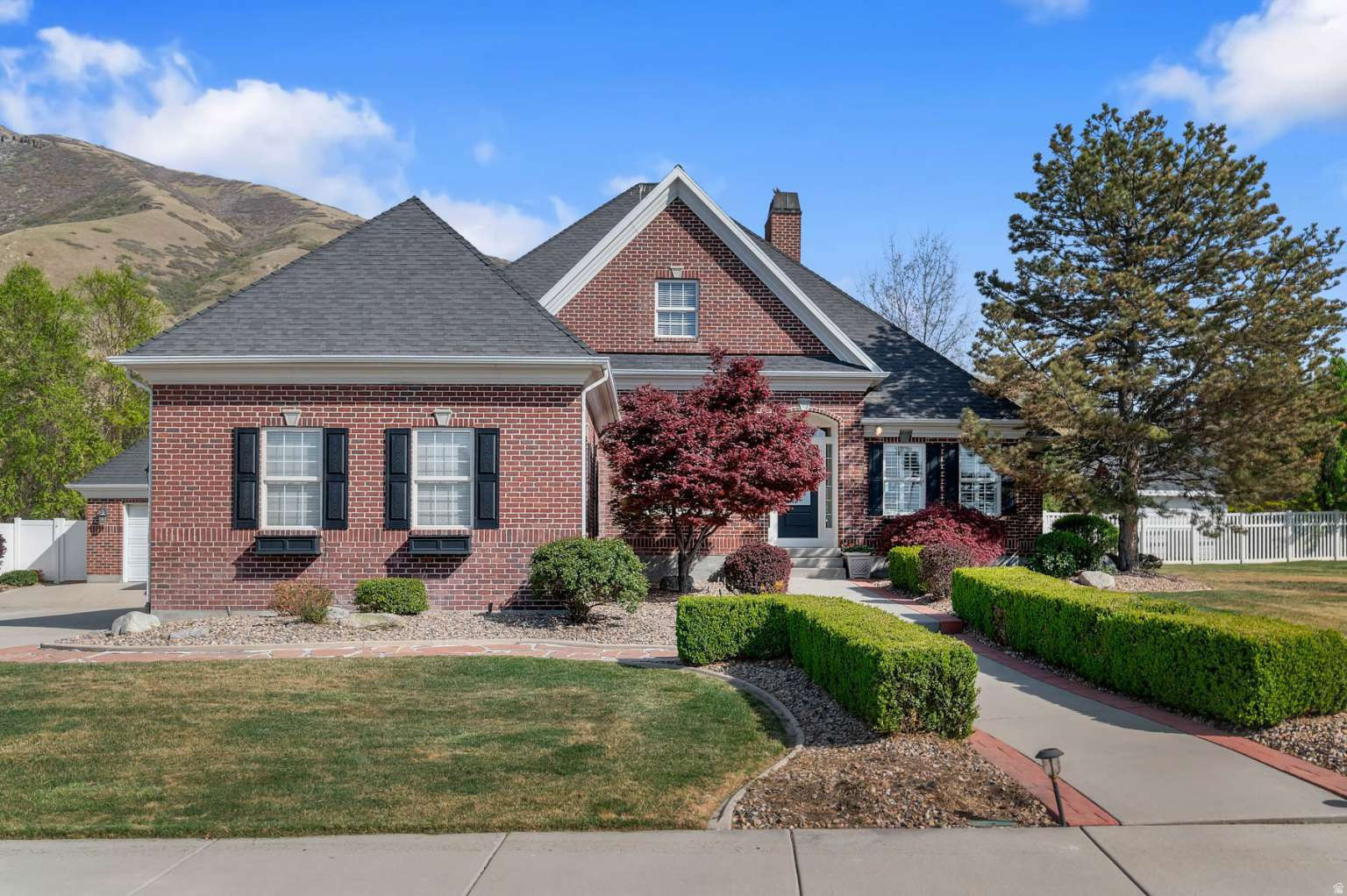 DOWLAND - Residential