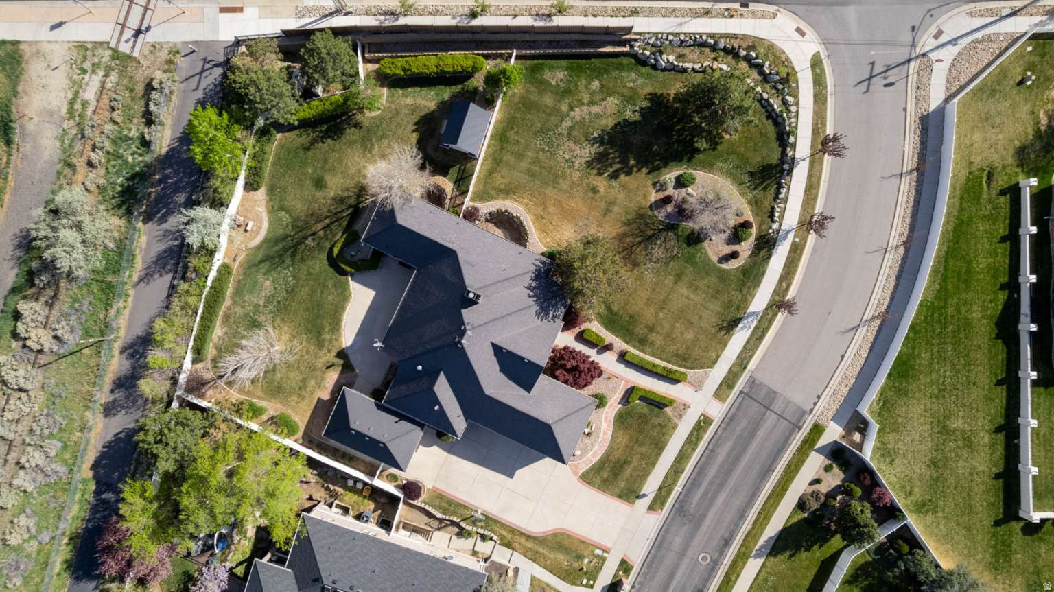 DOWLAND - Residential