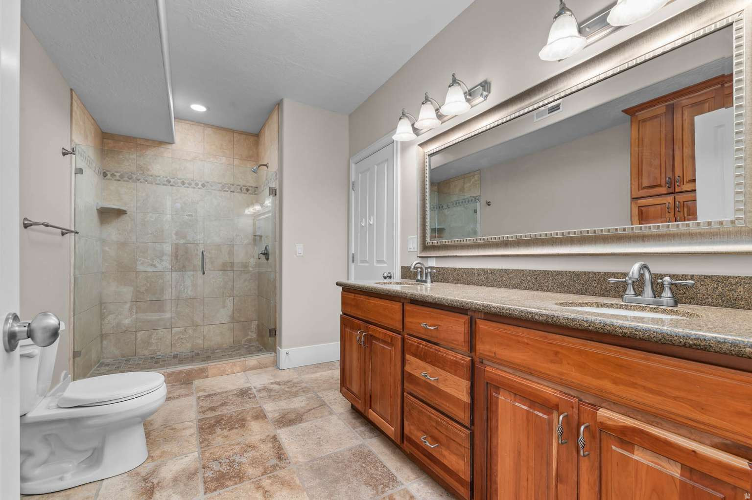 DOWLAND - Residential