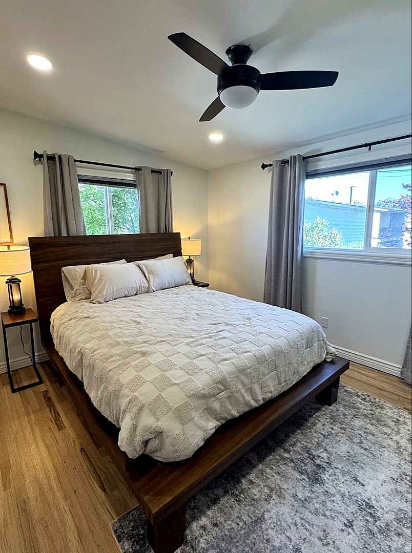 CROWN COLONY - Residential