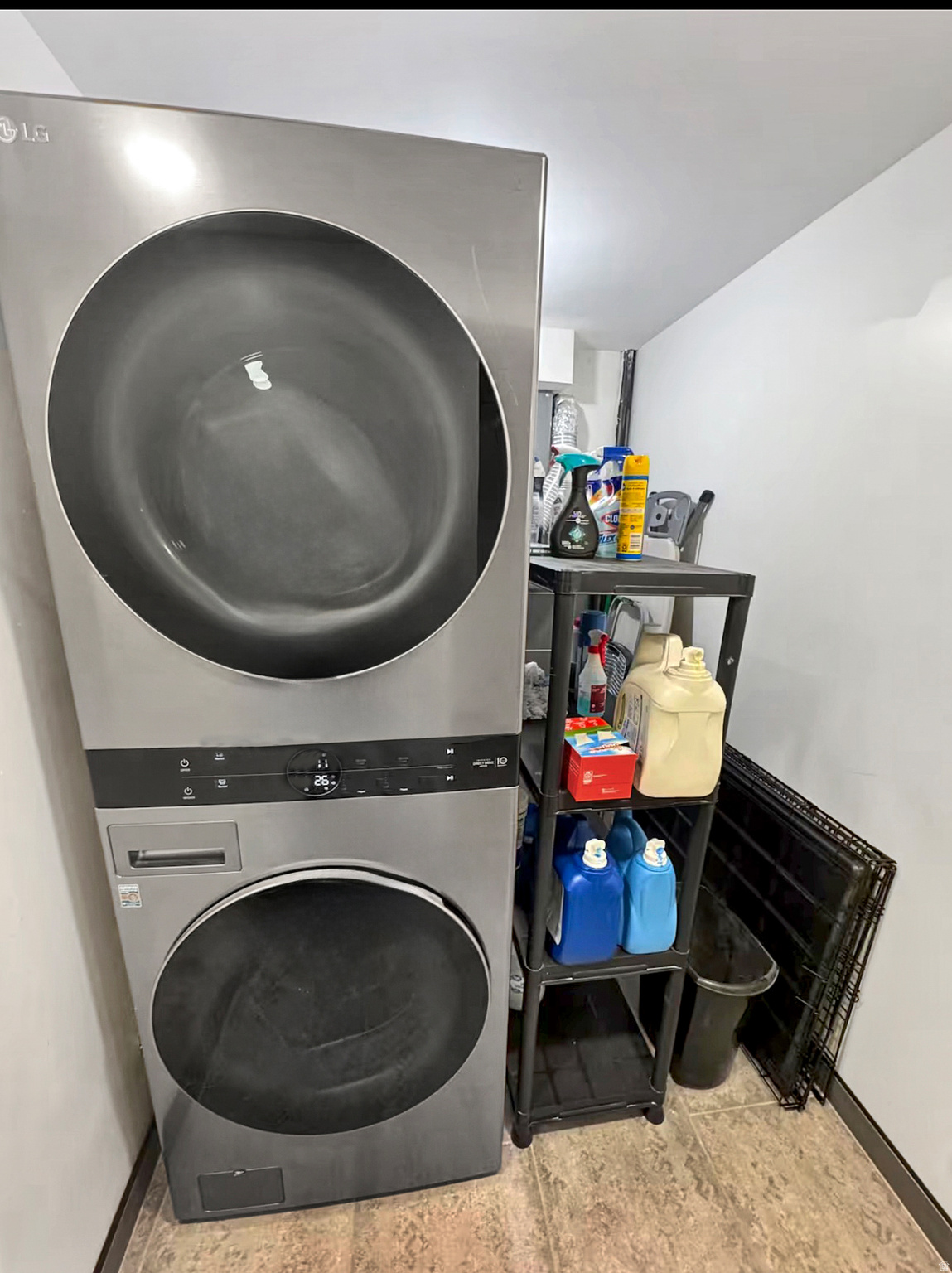 CROWN COLONY - Residential