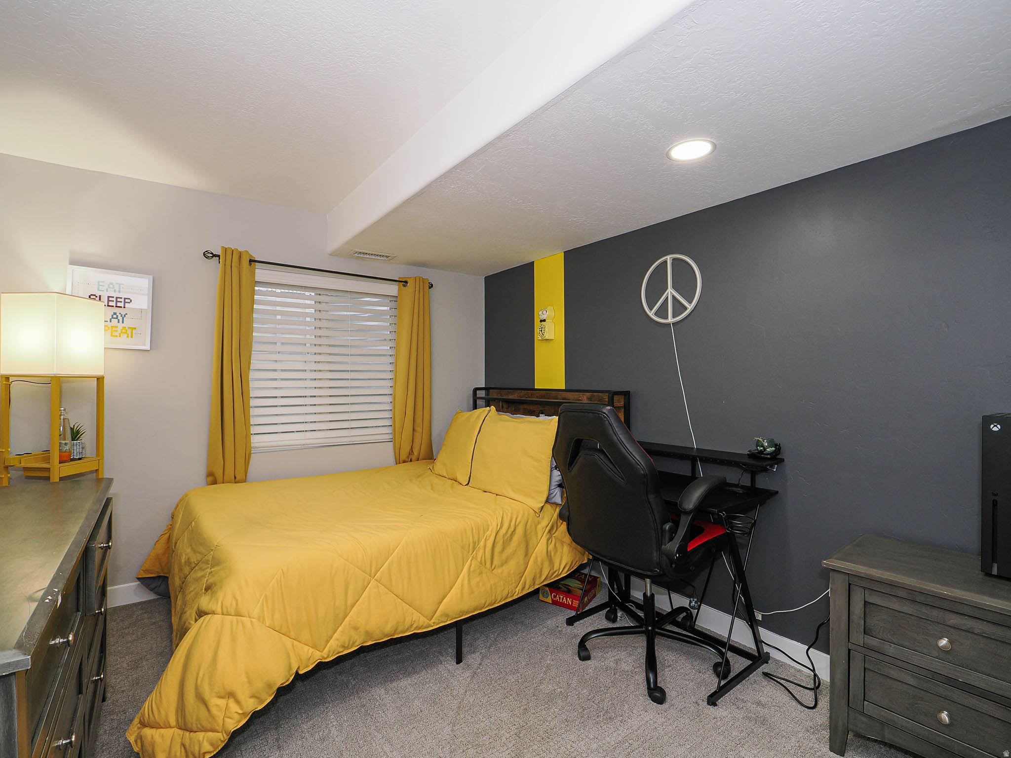 VILLAGE - Residential