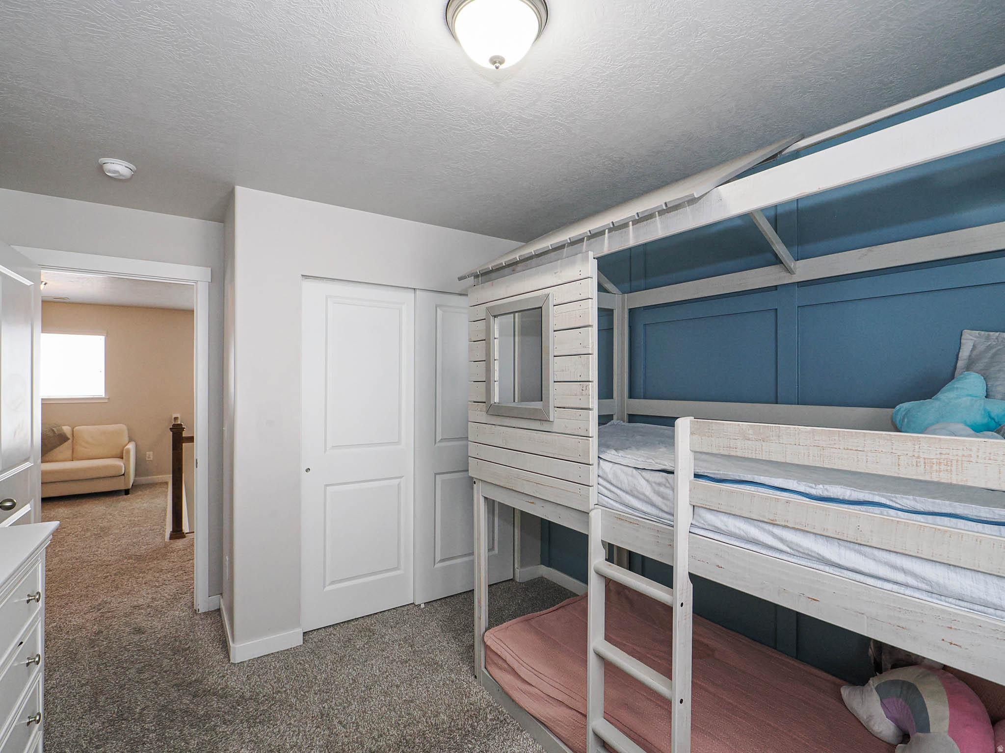 VILLAGE - Residential