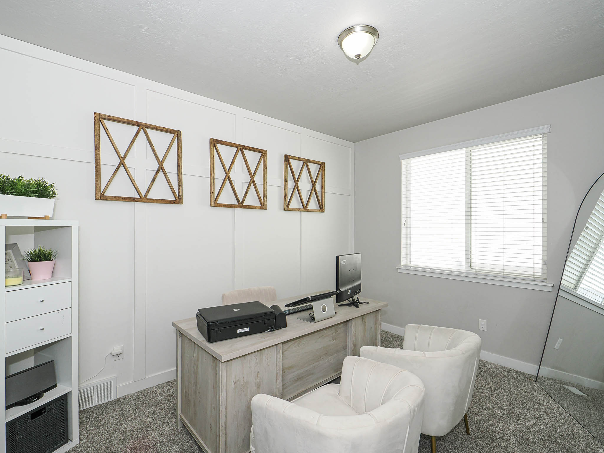 VILLAGE - Residential