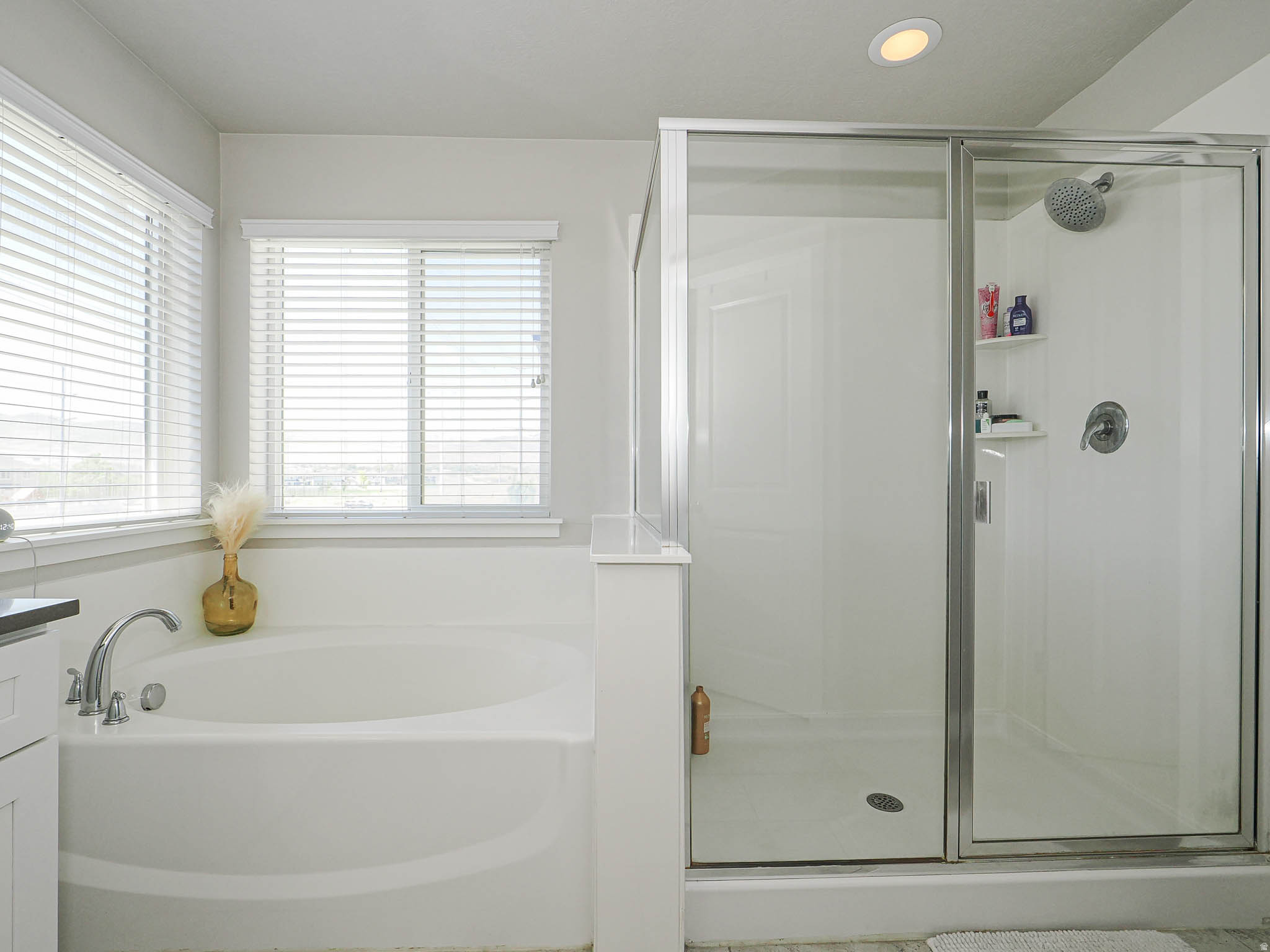 VILLAGE - Residential