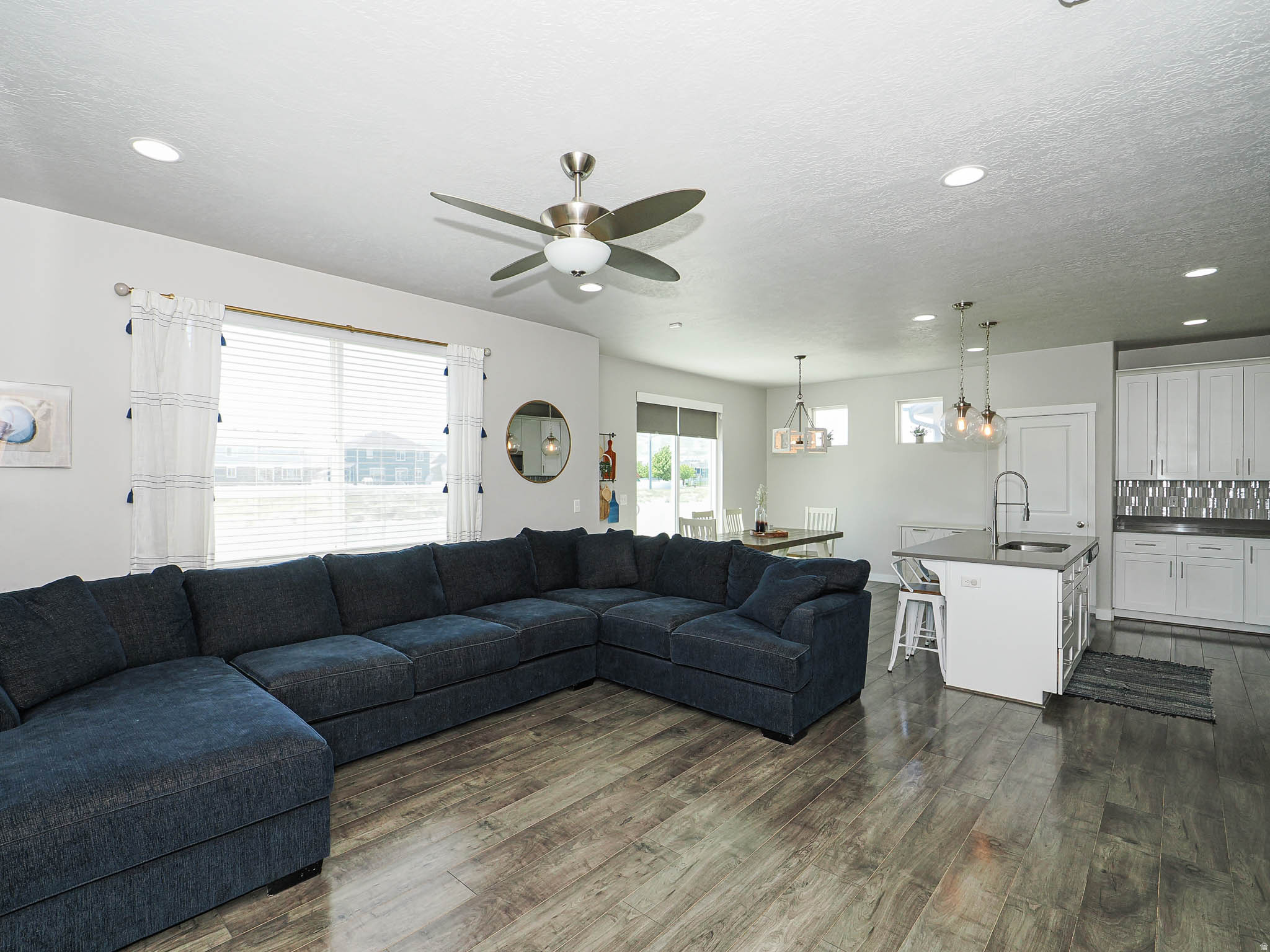 VILLAGE - Residential