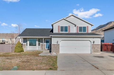Photo of 792 W 810 N, Pleasant Grove, UT 84062 (MLS # 2129481)